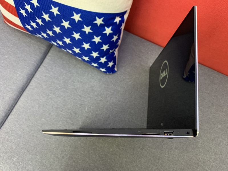 DELL XPS 13 9360 Ultrabook tr&agrave;n viền
